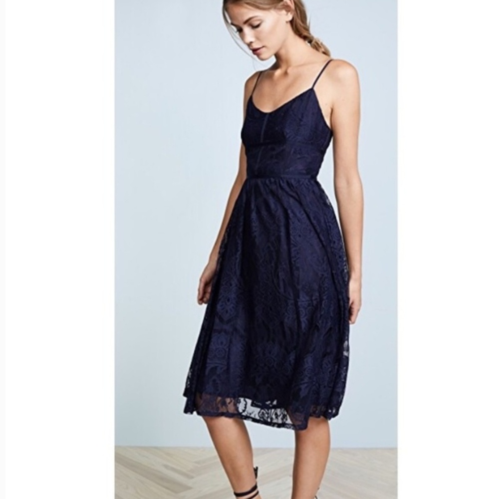 BB Dakota Lace Midi Dress